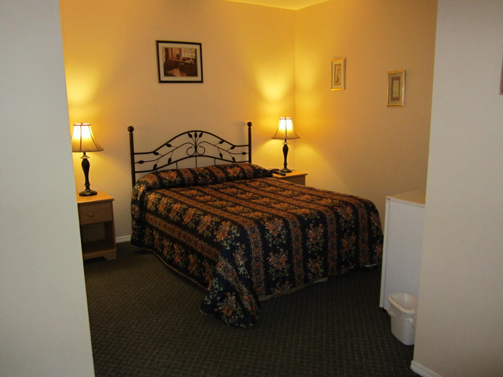 Chase Jade Mountain Motel מראה חיצוני תמונה