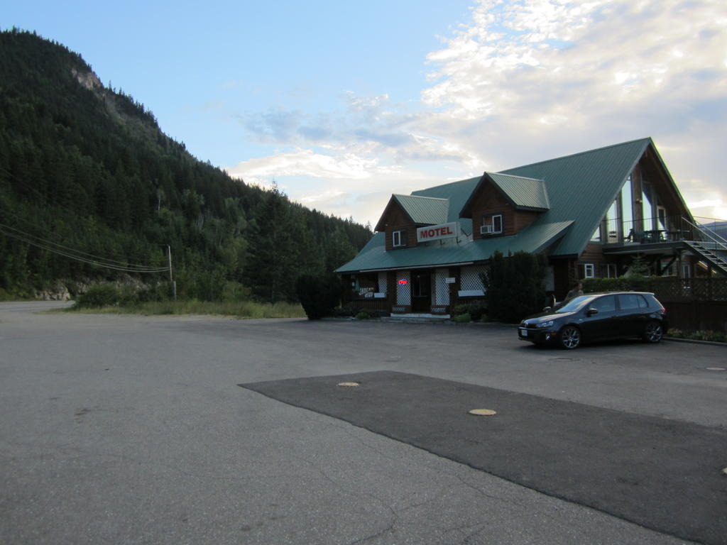 Chase Jade Mountain Motel מראה חיצוני תמונה